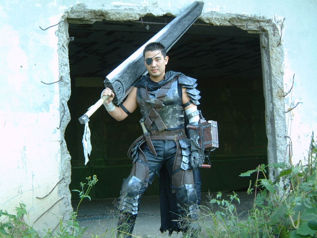 638844berserkcosplay9lr.jpg